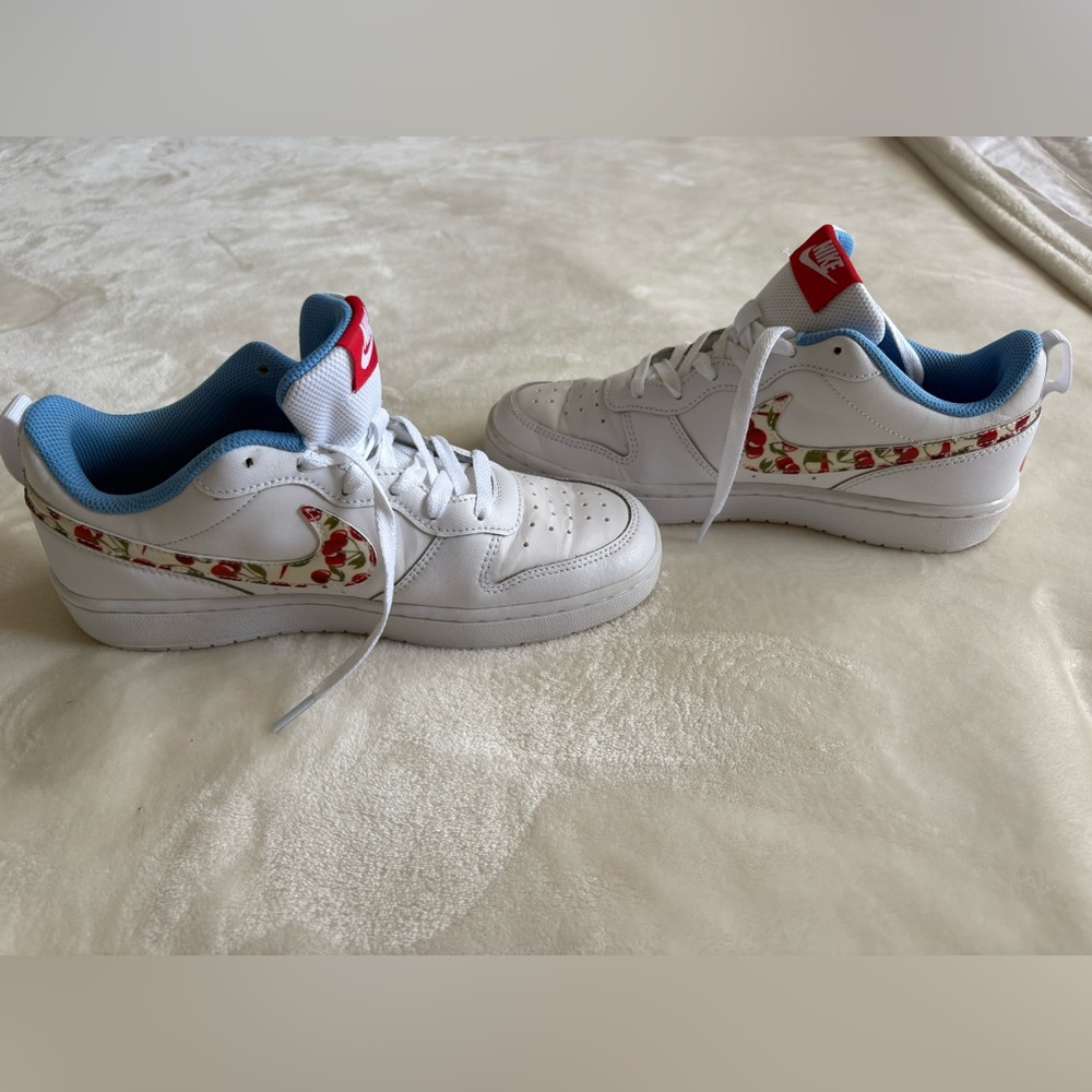 Nike White Sneakers with Cherry Design - Picture 5 of 6